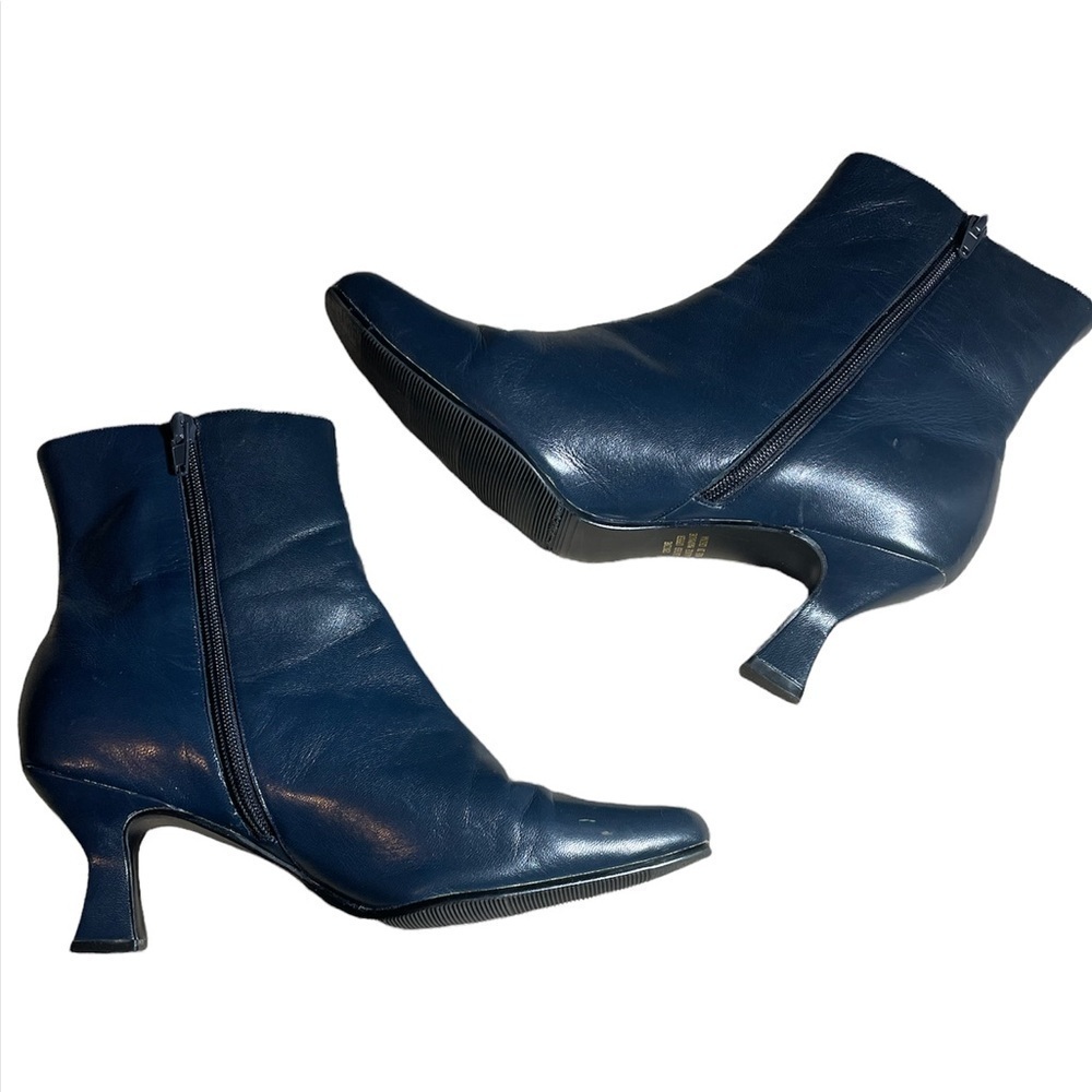 Leslie Fay Boots Size 7
